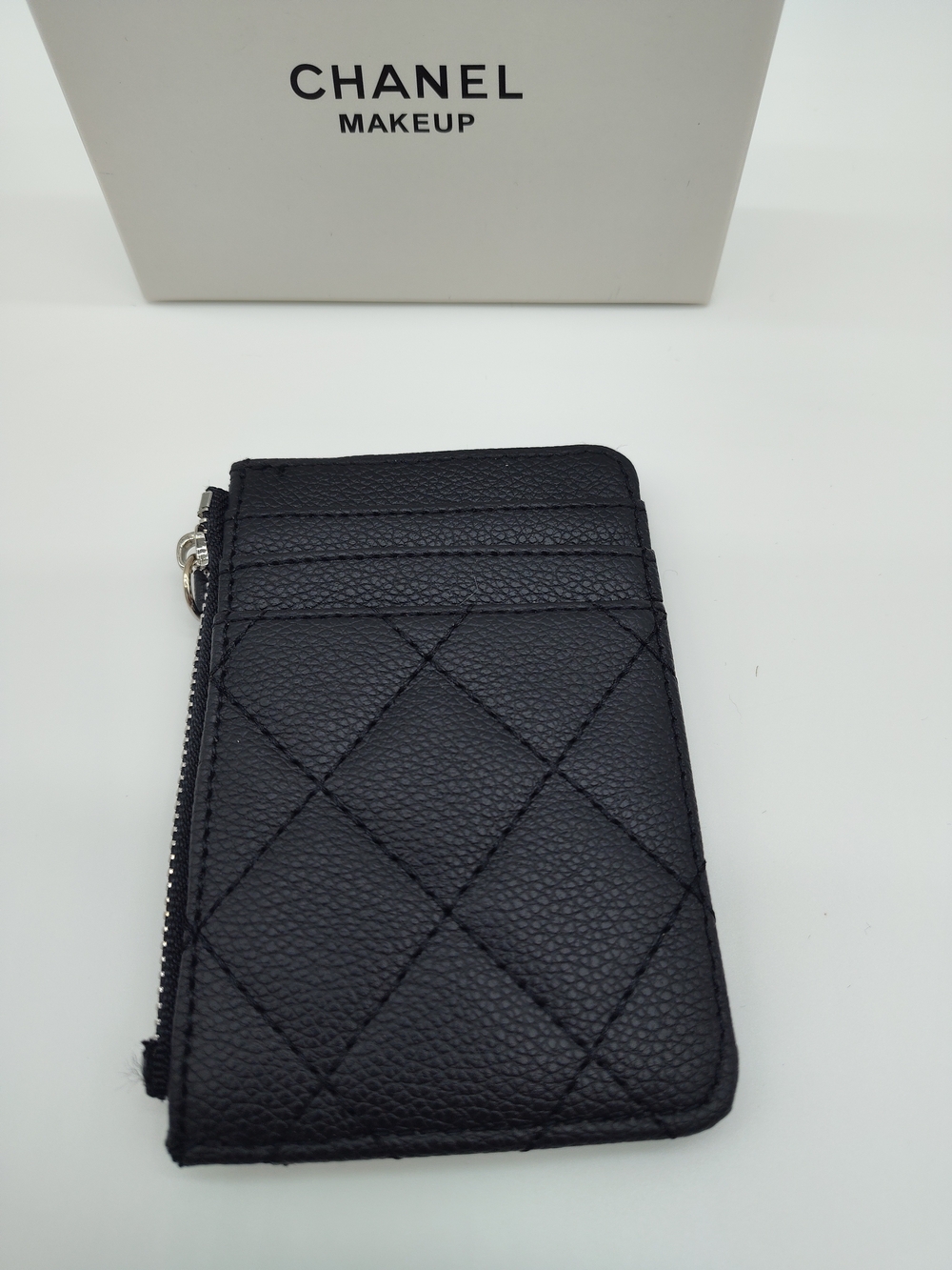 CHANEL Makeup Quilted Card Holder Coin Purse Black CC Beauty Collection NIB GWP - Picture 2 of 11